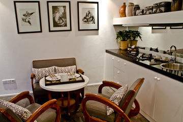 Astana Batubelig Villa *